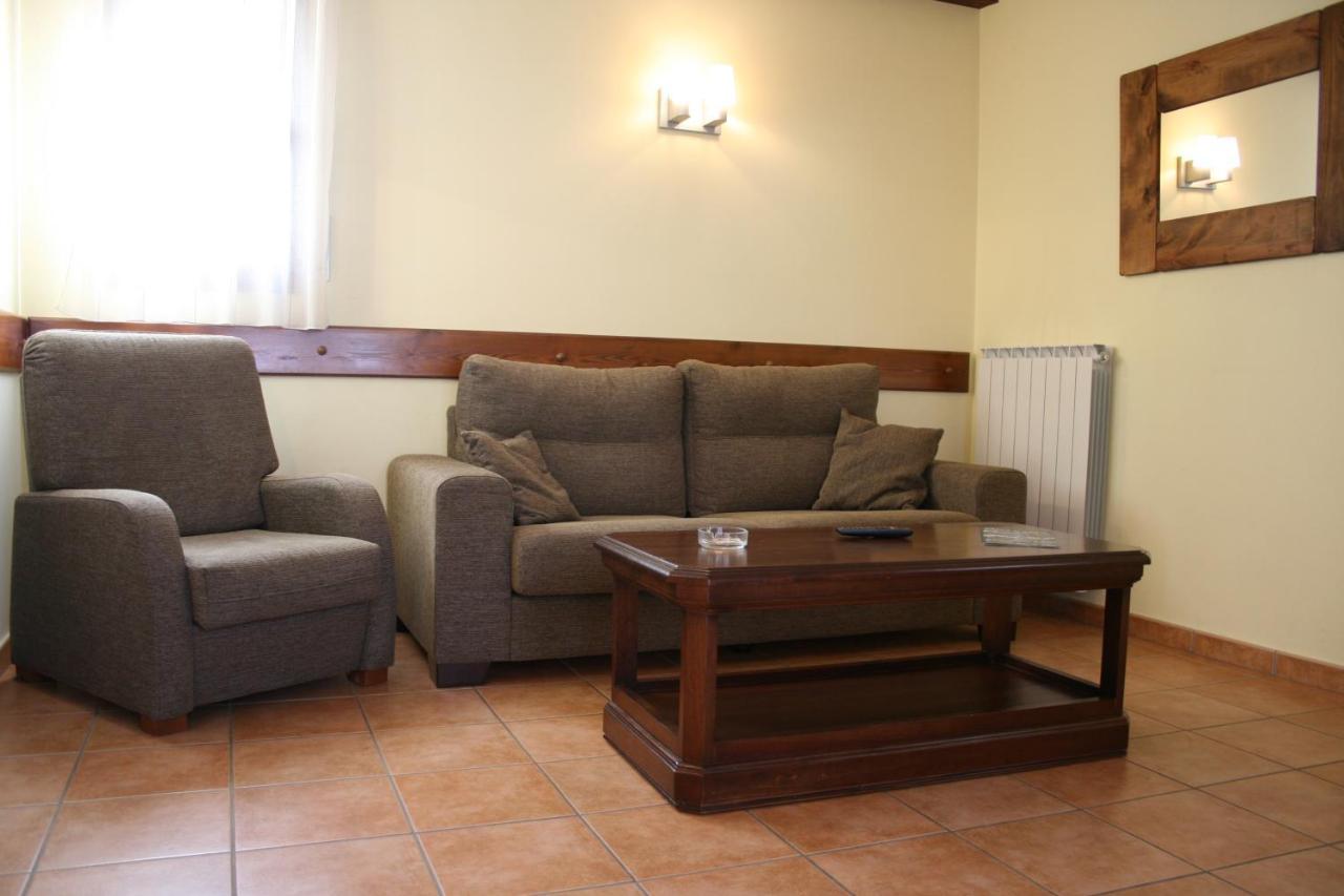 Apartamentos Les Picardes Espot Exterior foto