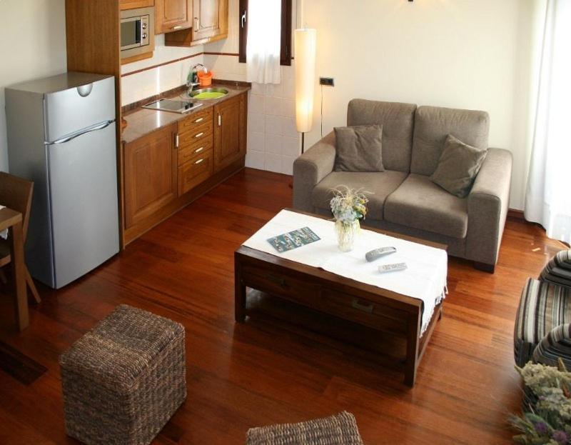 Apartamentos Les Picardes Espot Zimmer foto