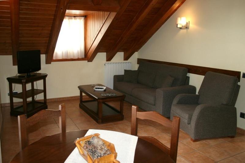 Apartamentos Les Picardes Espot Exterior foto